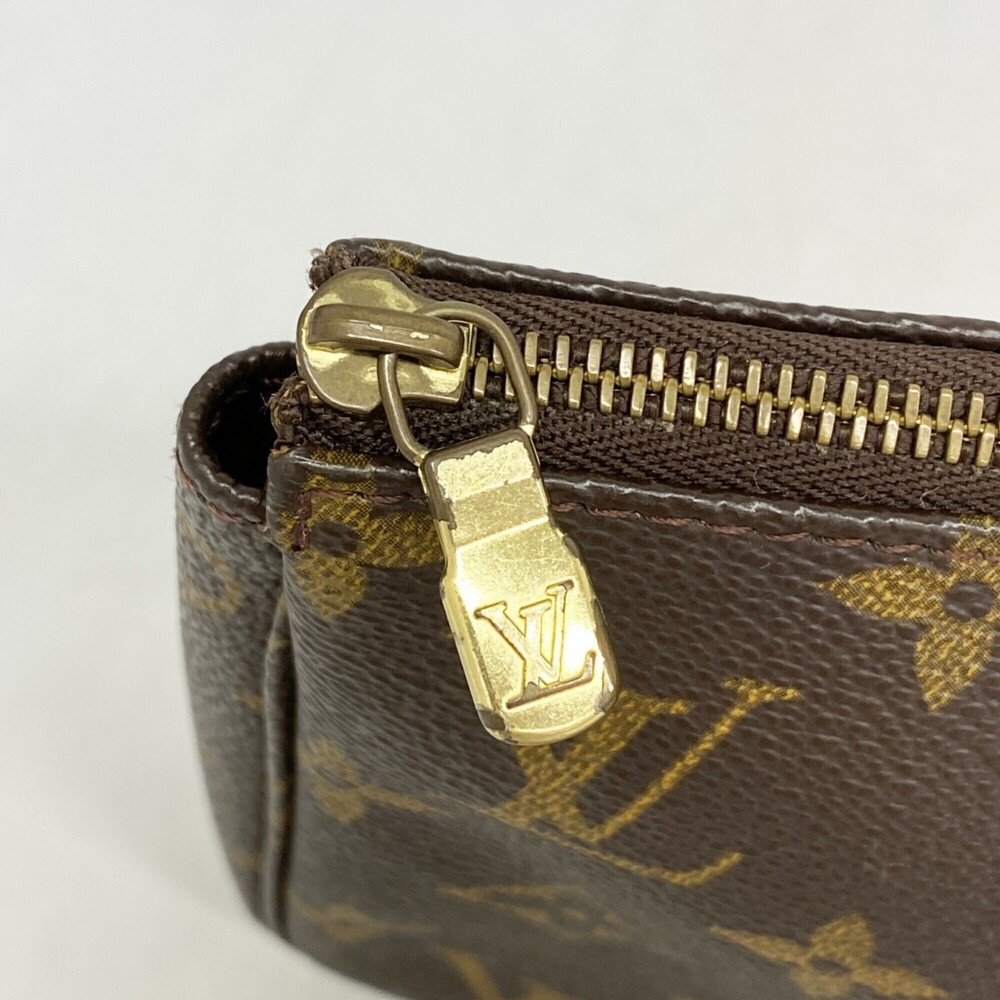 LOUIS VUITTON Brown Monogram Pochette Pouch - Picture 7 of 8